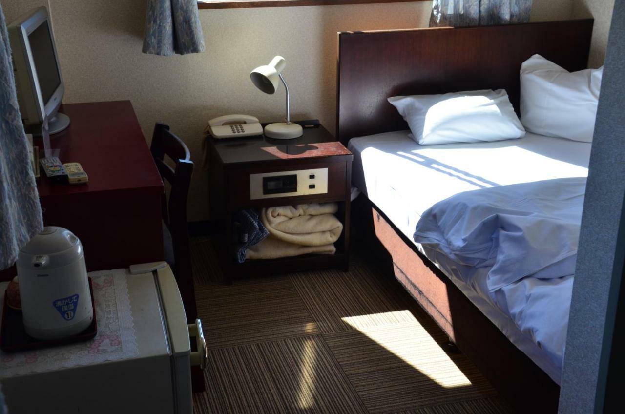 Business Hotel Top Inn Kagurano Wakayama Exterior photo